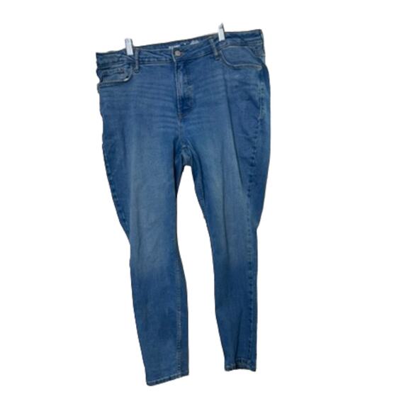 Old Navy Denim - Old Navy High Rise ROCKSTAR SUPER SKINNY Light Rinse Jeans Women's 18